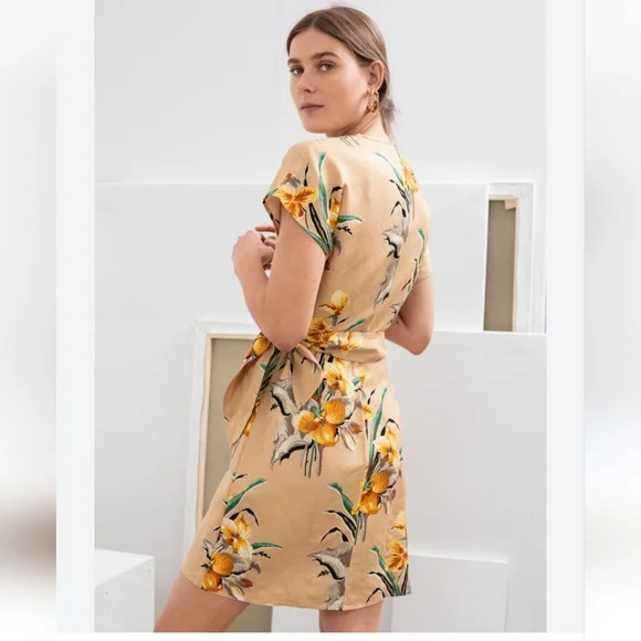 & Other Stories Linen Blend Wrap Mini Dress - Picture 3 of 6